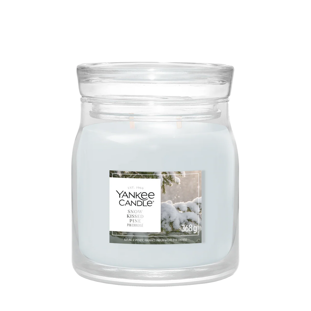 Yankee Candle - Snow Kissed Pine - Medium Jar
