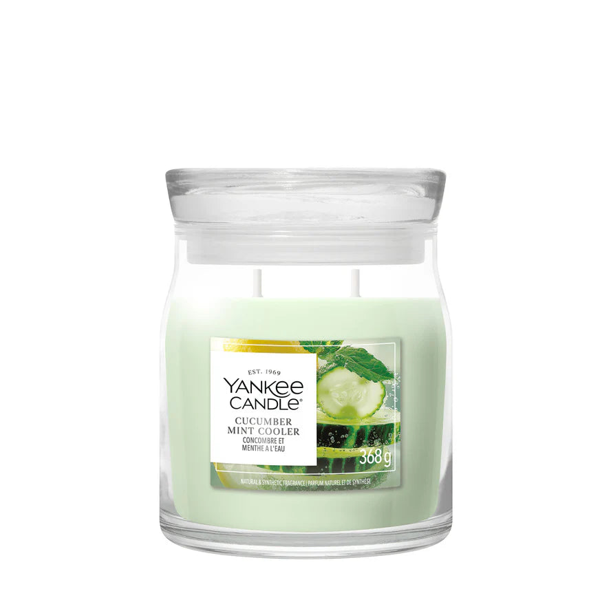 Yankee Candle - Cucumber Mint Cooler - Medium Jar