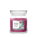 Yankee Candle - Sparkling Winterberry - Medium Jar