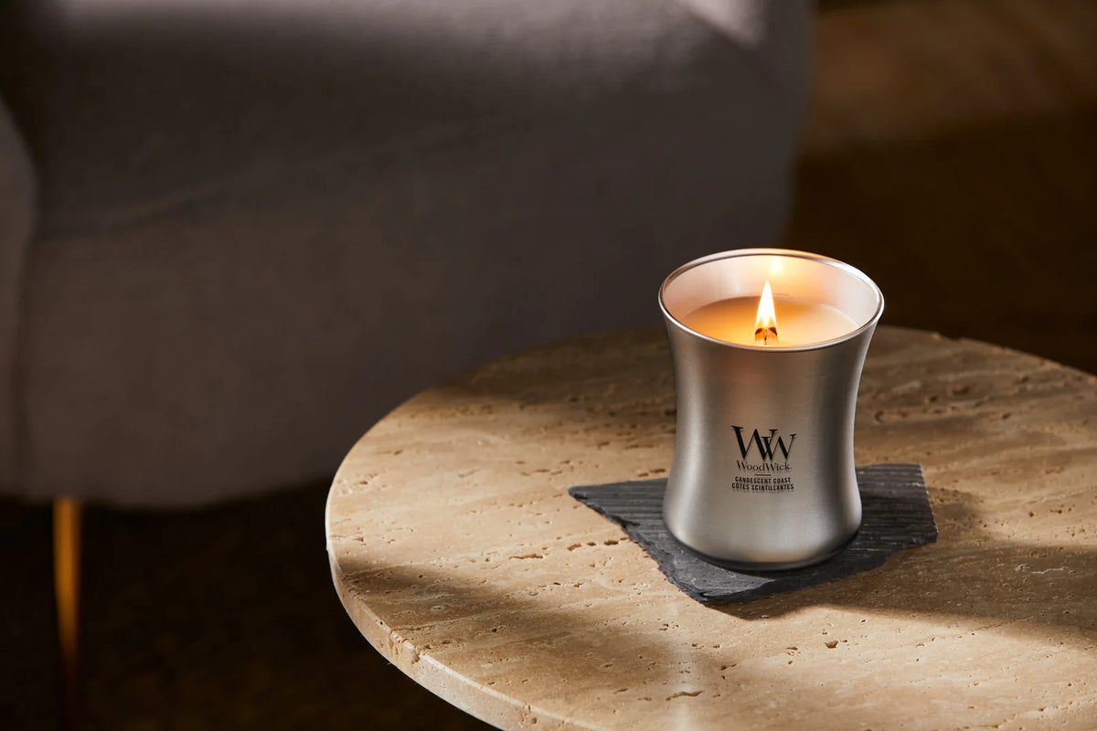 WoodWick - Precious Metals - Candescent Coast - Medium Geurkaars