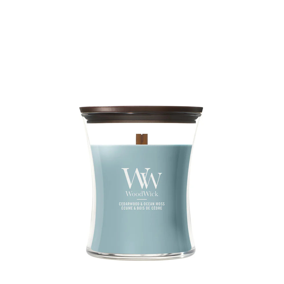 WoodWick - Cedarwood & Ocean Moss - Medium Geurkaars
