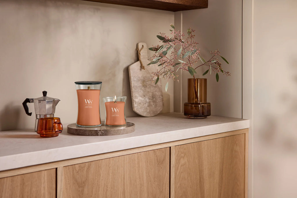 WoodWick - Pumpkin Praline - Medium Geurkaars