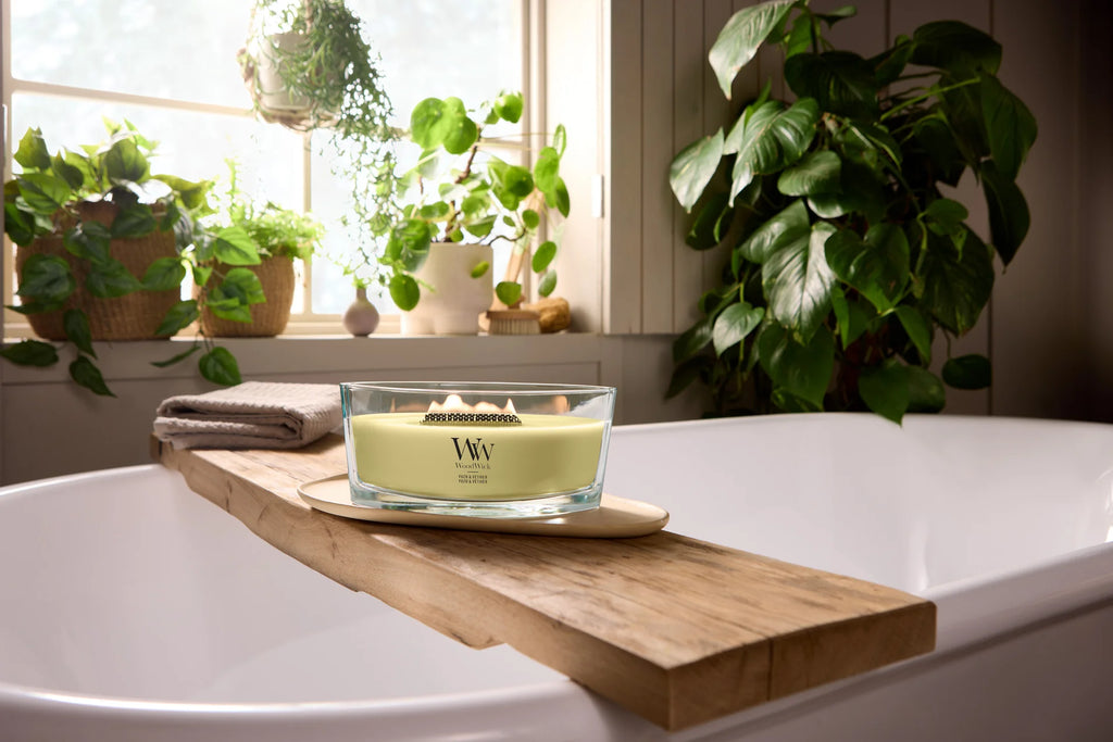 WoodWick - Yuzu Vetiver - Medium Geurkaars
