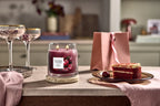 Yankee Candle - Black Cherry - Medium Jar