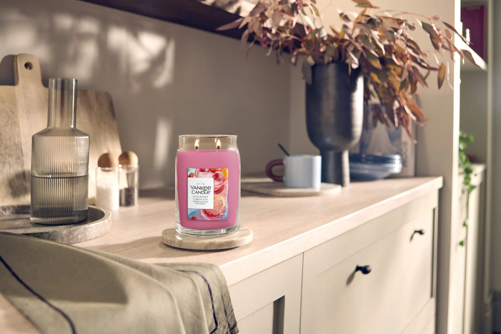 Yankee Candle - Iced Berry Lemonade - Large Jar