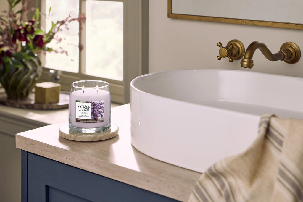 Yankee Candle - Dried Lavender & Oak - Small Jar